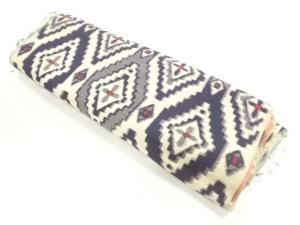 アンティーク　抽象花模様織り出し銘仙着物洗い張り